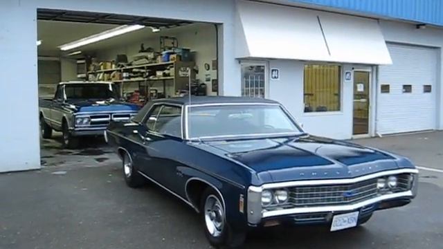 14 coat beautiful Blue candy pearl paint job on 69 Impala finished @ robscustompaintshop смотреть онлайн