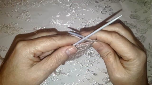 САМЫЕ ЛУЧШИЕ ПЕТЛИ ДЛЯ ПУГОВИЦ на планке резинкой 1х1 Горизонтальные петли спицами мастер-класс смотреть онлайн