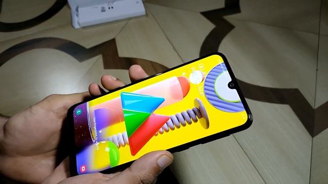 Samsung Galaxy M31 Review with Pros & Cons смотреть онлайн