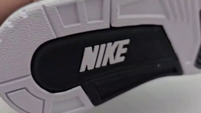 Кроссвки Fragment Design X Air Jordan 3 Retro SP White смотреть онлайн