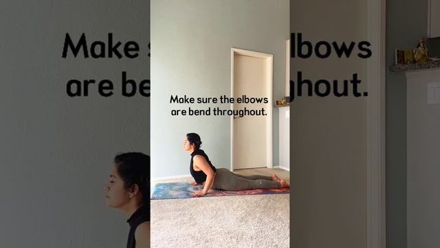 Cobra #bhujangasana (Yoga poses everyday) #Shorts смотреть онлайн