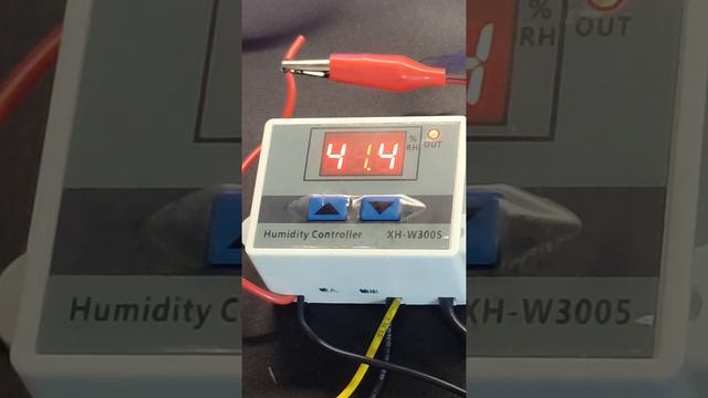 Регулятор влажности xh-w3005 12в, 24в, 220в демонстрация работы! смотреть онлайн