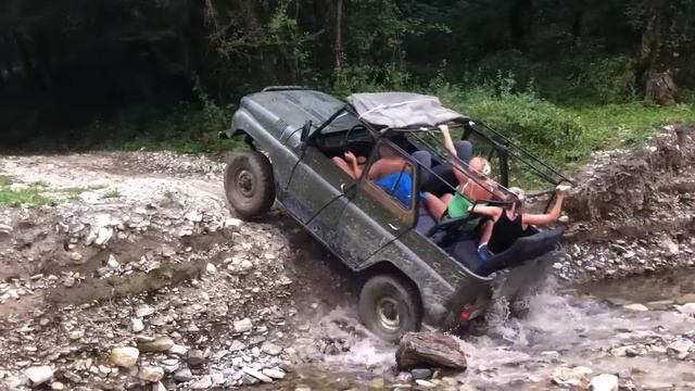 УАЗ (UAZ) - вездеход! смотреть онлайн