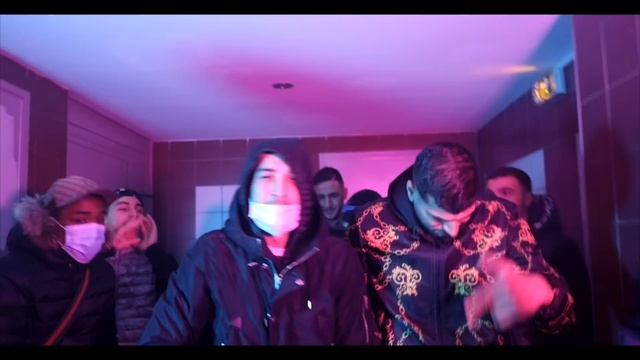 Dans l’69 y’a pas de sixnine, FDJ feat SASSO,POUYA,DJ TURBULENCE,MANY GT, LE COUZ,DZEKO,BRICE,MECRA смотреть онлайн