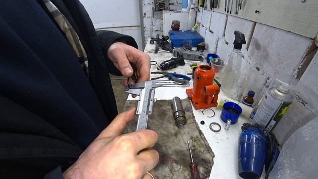 Ремонт домкрата Pajero Wagon IV, как разобрать домкрат (Jack repair Mitsubishi Pajero) смотреть онлайн