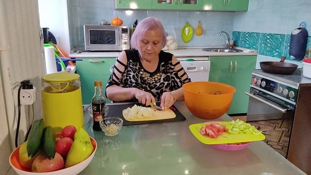 Соевое мясо салат из папоротника