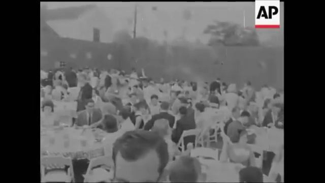 First Daughter Luci Baines Johnson Dances the Watusi and Makes History, 1964 смотреть онлайн