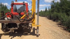 Буровые работы в Якутии СГБУ-250(самоходная гидравлическая буровая установка)