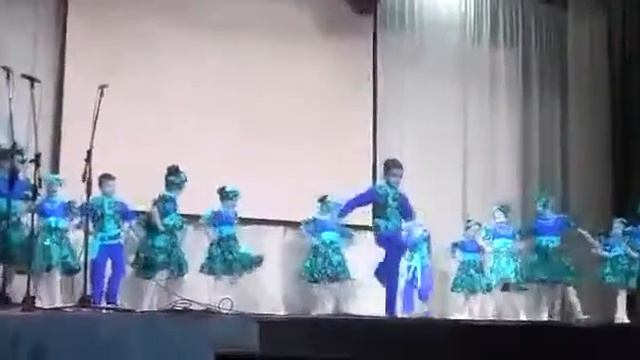 Хореография хореографическая школа-студия Алтын Русский танец самовара смотреть онлайн