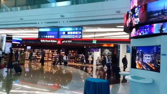 How Huge Dubai International Airport #002 #dubaiairport #dxb #mydubai