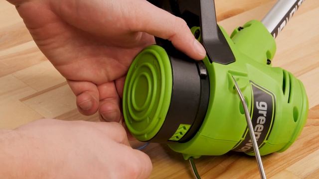 Operating your Greenworks Telescoping String Trimmer смотреть онлайн