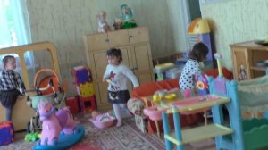 Двойняшки - НАШ ПЕРВЫЙ ДЕНЬ в Детском Саду (ясли)