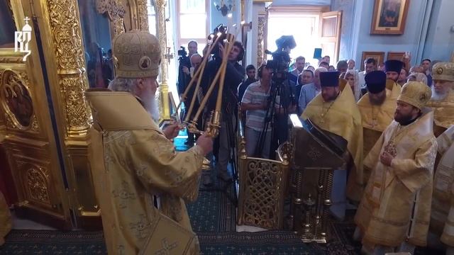 Патриарх Кирилл совершил Литургию в храме подворья Антиохийской Церкви в Москве смотреть онлайн