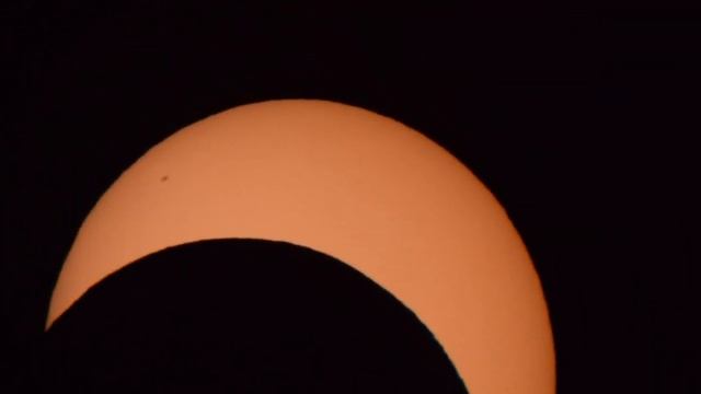 Солнечное затмение луной 25.10.2022 года Видео 3 смотреть онлайн