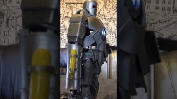 Mark 1\Iron Man All Suit Up Scenes "Mark 1-46"