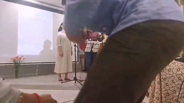 Там где вечно дремлет тайна Тёплой грустью болен Новый путь мне уготован Хлеб наш насущный смотреть онлайн