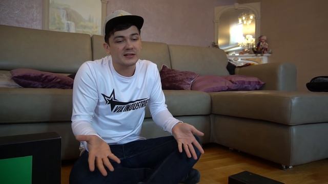 Что внутри коробки из тайного дома миллионера смотреть онлайн