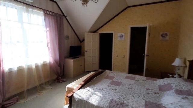 Купить Дом у моря с ремонтом от дизайнера. Дом с дорогим ремонтом. Ландшафтный дизайн на 30 сотках смотреть онлайн
