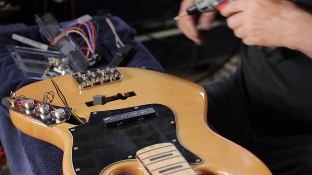How to Upgrade the Pickups on your Fender Bass Guitar | ELIXIR Strings смотреть онлайн