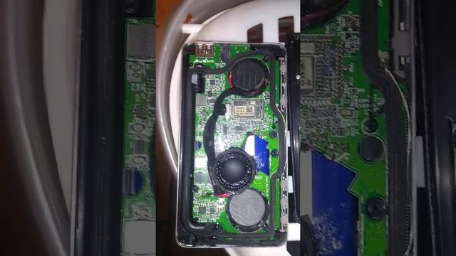 Harman/Kardon mini esquire 1 reparación смотреть онлайн
