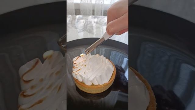 лимонный тарт смотреть онлайн