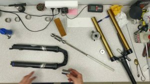 Замена бушингов в велосипедной вилке.