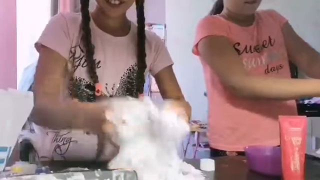 СЛАЙМ ОТ РУКОЖОПОВ! БОЛЬШОЙ СЛАЙМ! КАК СДЕЛАТЬ СЛАЙМ. смотреть онлайн