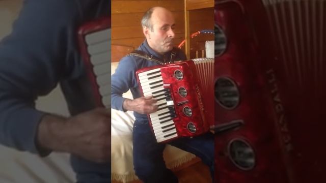 Миллион алых роз на даргинском