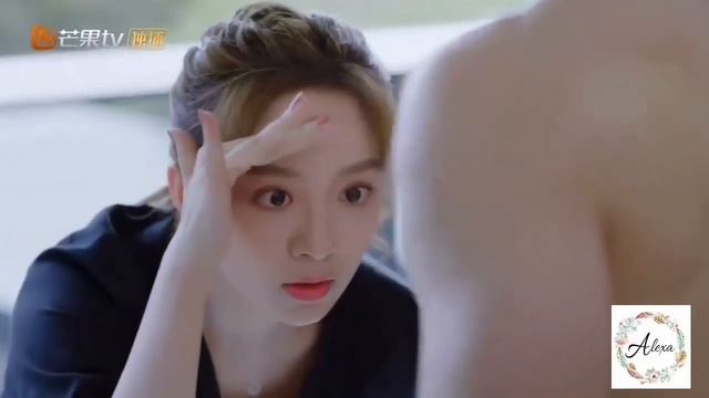 Girlfriend/楼下女友请签收 | MV смотреть онлайн