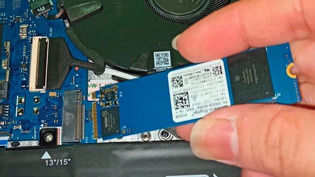 HP ProBook 440 G8 - M2 Upgrade / Replacement смотреть онлайн