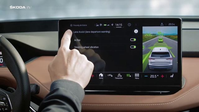 ŠKODA ENYAQ iV: Система удержания полосы движения смотреть онлайн