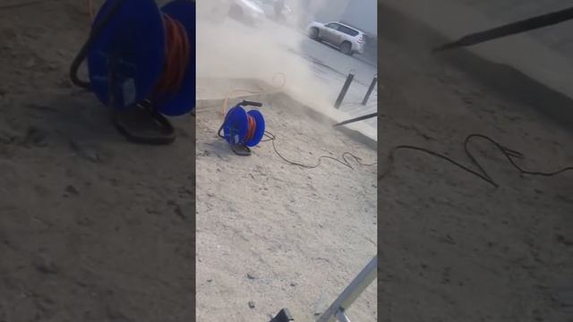 Учимся пользоваться промышленным пылесосом смотреть онлайн