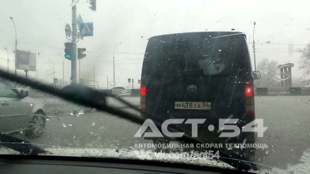 Град на Первомайке 29 апреля 2013 смотреть онлайн