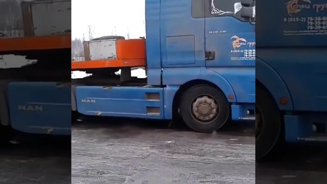 Супер Машина буксует VID 20171126 WA0001 смотреть онлайн
