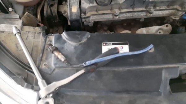 CITROEN C ELYSEE 1.6 HOW TO CHANGE OXYGEN  SENSOR