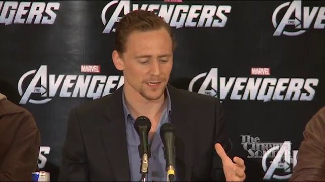 The Avengers Interviews with Robert Downey Jr., Chris Evans, Chris Hemsworth, Mark Ruffalo смотреть онлайн