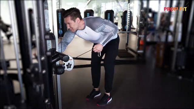 Разгибание руки стоя в наклоне в грузоблочном тренажере концентрированное разгибание смотреть онлайн