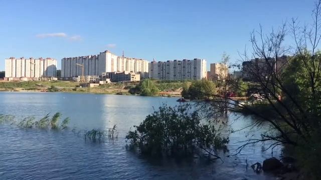 Лето, Солнце, Белый Песок / Дзержинский / Карьеры смотреть онлайн