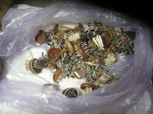 СКОЛЬКО ЗОЛОТА В СОВЕТСКИХ РАЗЪЕМАХ  ШР , 2РМ И ПОДОБНЫЕ ?! #аффинаж #разъемы #аффинаж #радиодетали