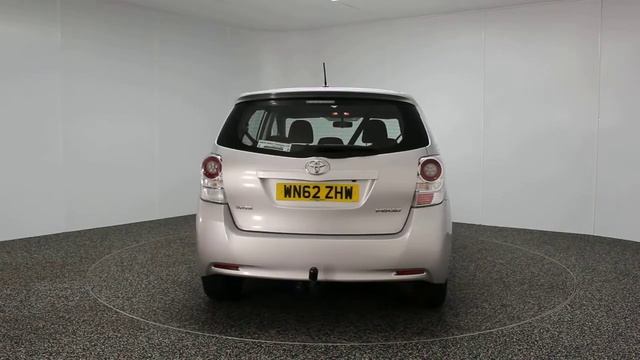 TOYOTA VERSO 2.0 TR D-4D 5DR 125 BHP смотреть онлайн