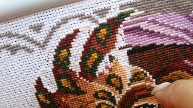 Живой процесс вышивки "Маски" смотреть онлайн