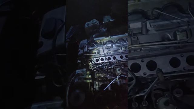 Мерседес 124 ом 606.Запуск двигателя. смотреть онлайн