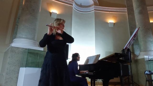 П.И. Чайковский. Ария Ленского из оперы "Евгений Онегин". Переложение для флейты и фортепиано смотреть онлайн