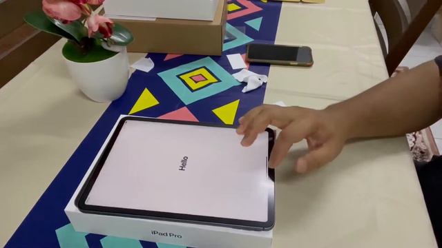 iPad Pro 11 inch unboxing and Accessories ?? || ASMR & music ?? смотреть онлайн