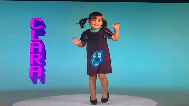Yo Gabba Gabba My Name Is Clara I Like To Dance смотреть онлайн