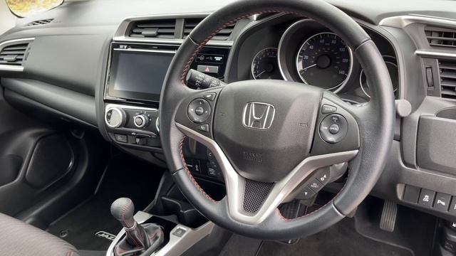 Used 2018 Honda Jazz Sport For Sale at Swansway Honda Bolton смотреть онлайн
