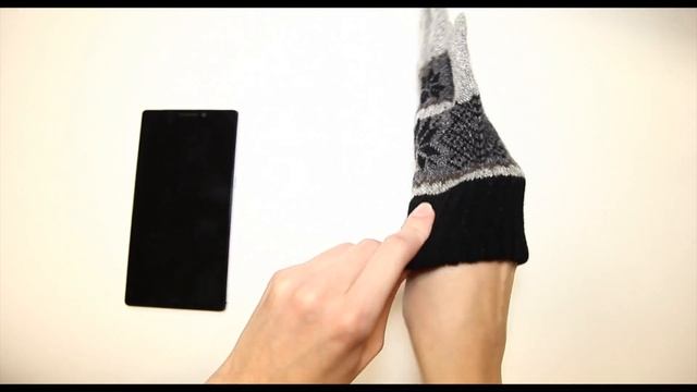 Обзор шерстяных сенсорных перчаток со скандинавским орнаментом iGloves смотреть онлайн