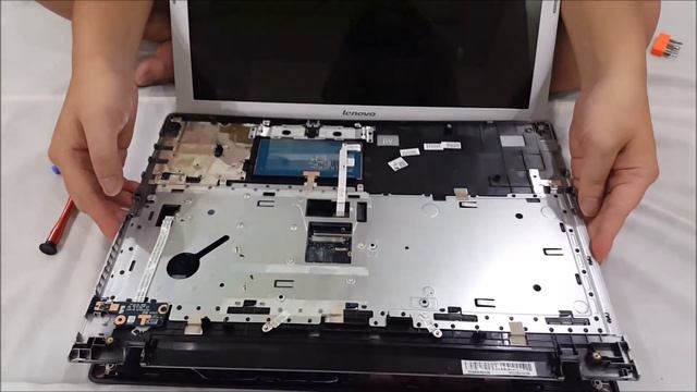 OPEN ME UP! Lenovo G50-70, G50-70M And Z50-70 Disassembly