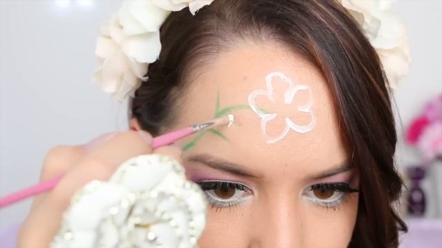 Flower Power Hippie Spring Makeup Tutorial by EyedolizeMakeup смотреть онлайн