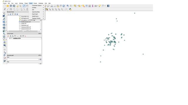 GIS: Problem with units in distance matrix after projection change in QGIS смотреть онлайн